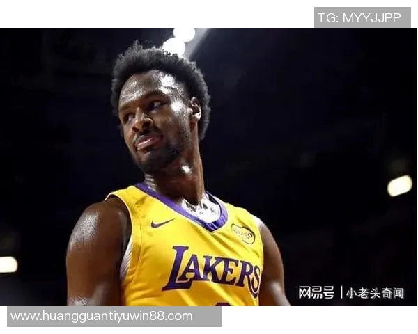 布朗尼谈比赛适应性提升对攻防战术掌握更加自如