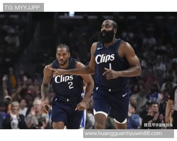 火箭球迷期待重聚哈登与杜兰特晒球衣P图引发热议 火箭球迷期待重聚哈登与杜兰特晒球衣P图引发热议