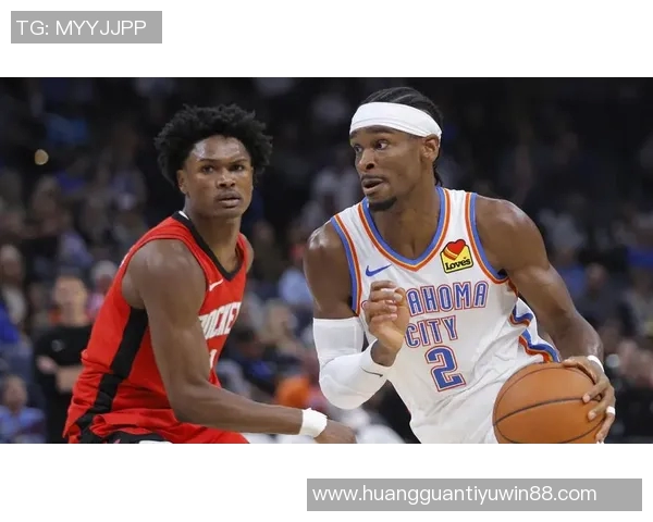 小乔丹季前赛无球队签约训练之余担任孩子私人司机的生活分享