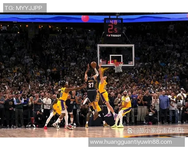 杜兰特回忆科比背靠背第二战48分绝杀时刻令人难忘