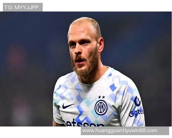 迪马尔科意甲表现出色23球28助助攻总数排名后卫第三